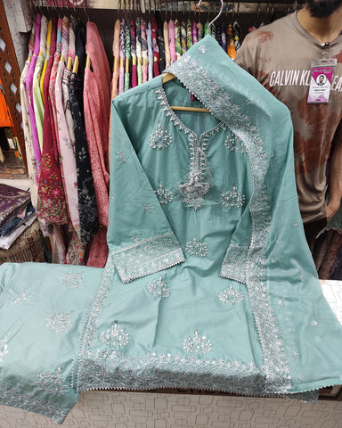 Designer Three Piece | Embroidered Handwork - Luxury Sakura | Premium Lawn