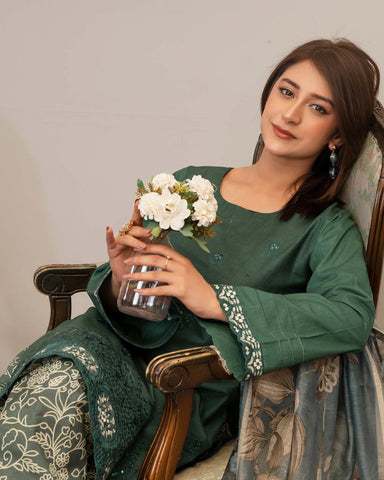 Designer Three Piece | Aashi-I | Exquisite Luxury Lawn
