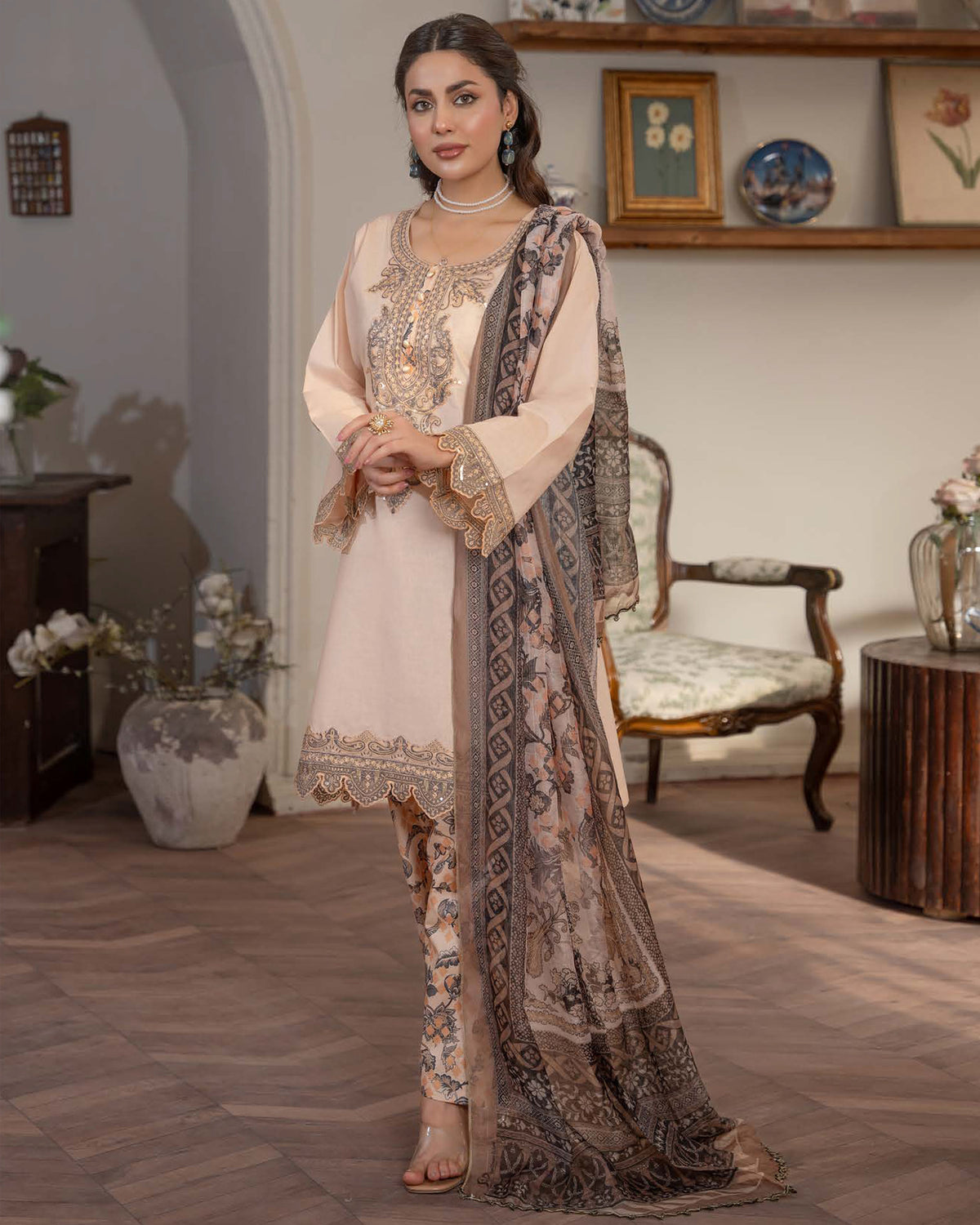 Designer Three Piece | Aashi-I | Exquisite Luxury Lawn