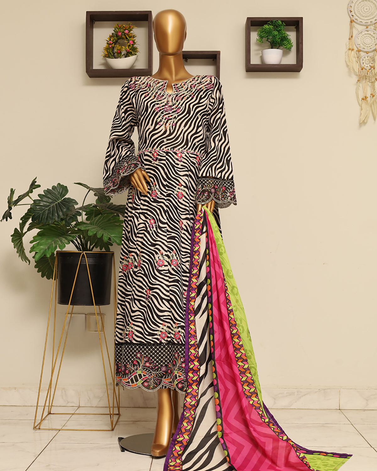 Designer Three Pieces | Embroidered Frocks | Luxury Lawn