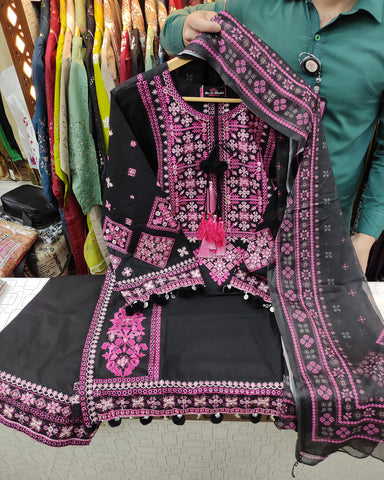 Designer Three Piece | Embroidered - Jannat | Premium Lawn
