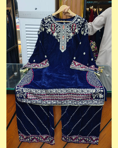 Makhmal-E-Shahi - Embroidered - Premium Velvet Micro 9000