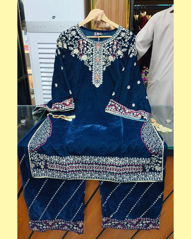 Makhmal-E-Shahi - Embroidered - Premium Velvet Micro 9000