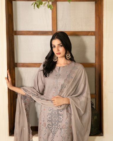 Three Piece Formals | Embroidered - Zarla - Eid Special | Premium Lawn