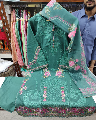 Designer Three Piece | Embroidered - Zara 3D Leaves | Cotton Lawn