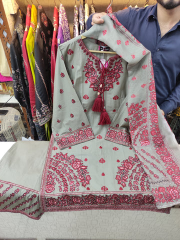 Designer Three Piece | Embroidered - Bint e Hawa | Premium Lawn