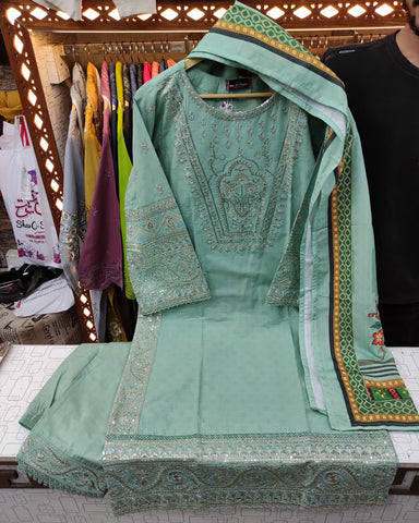Designer Three Piece | Embroidered - Hoorain | Khaddar Cotton