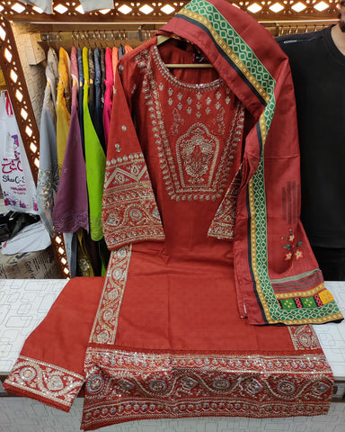 Designer Three Piece | Embroidered - Hoorain | Khaddar Cotton