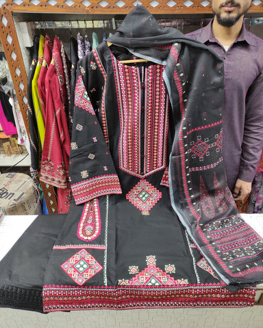 Designer Three Piece | Embroidered - Mushk | Premium Lawn Cotton