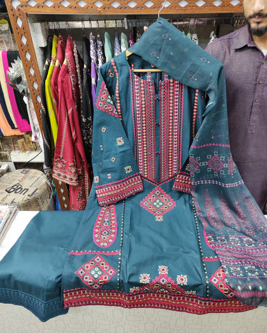 Designer Three Piece | Embroidered - Mushk | Premium Lawn Cotton