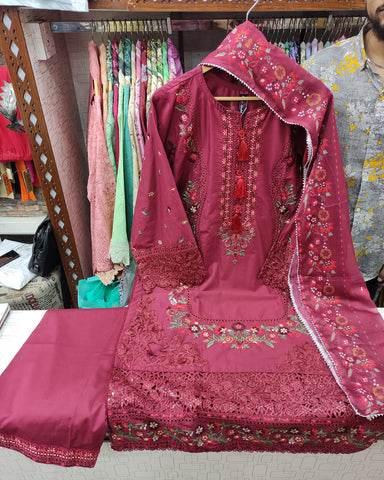 Designer Three Piece | Embroidered - Bahar Begum | Premium Lawn