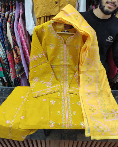 Three Piece Formals | Embroidered - BIllo - Eid Special | Premium Lawn