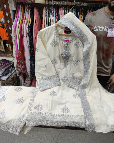 Designer Three Piece | Embroidered Handwork - Luxury Sakura | Premium Lawn