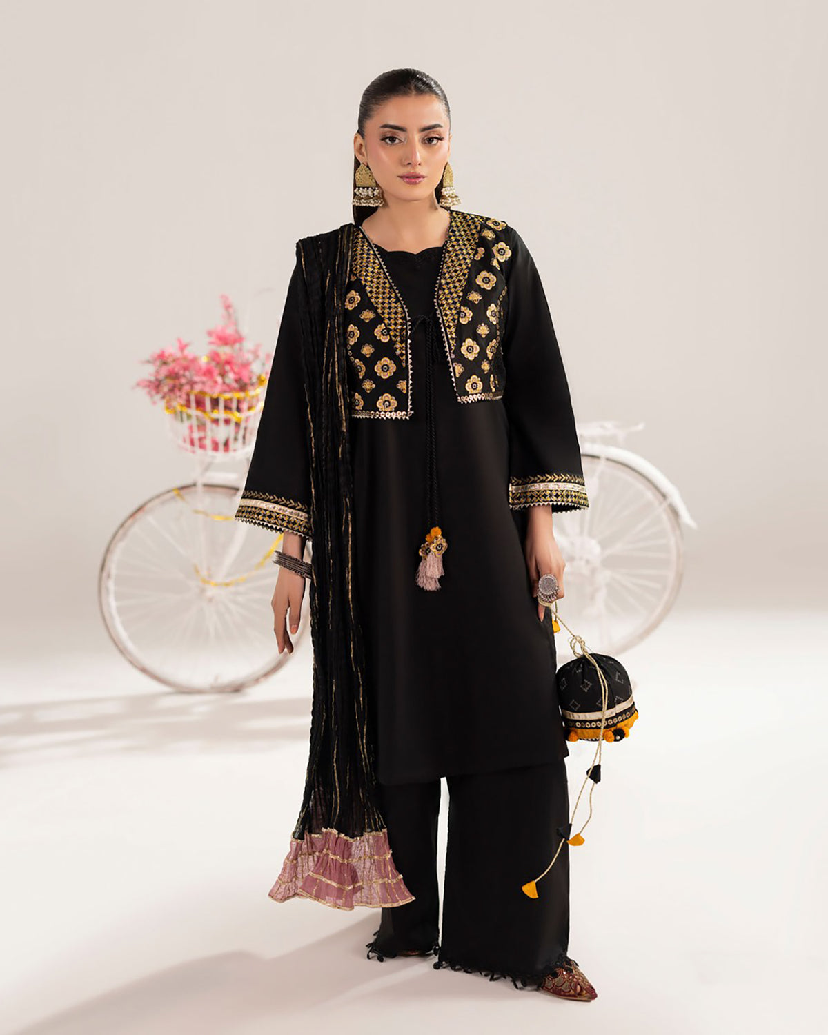 Three Piece Formals | Embroidered - Phulkaari - Eid Special | Premium Lawn