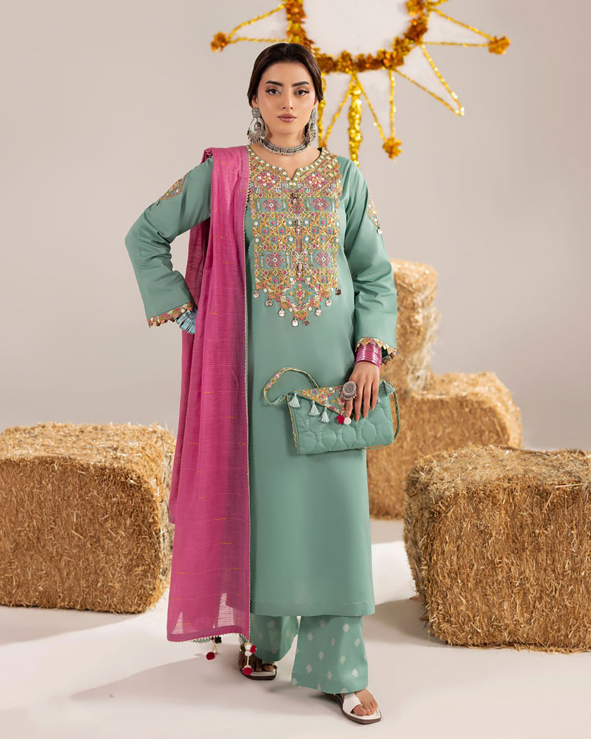 Three Piece Formals | Embroidered - Phulkaari - Eid Special | Premium Lawn