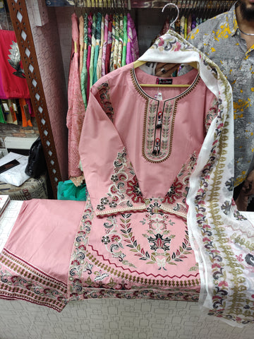 Designer Three Piece | Embroidered - Durefishan | Premium Lawn
