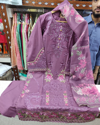 Designer Three Piece | Embroidered - Zara 3D Leaves | Cotton Lawn