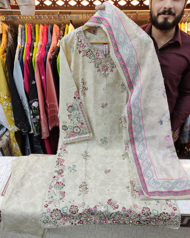 Embroidered Designer Three Piece | Printed - Rung Rallian | Winter Cotton