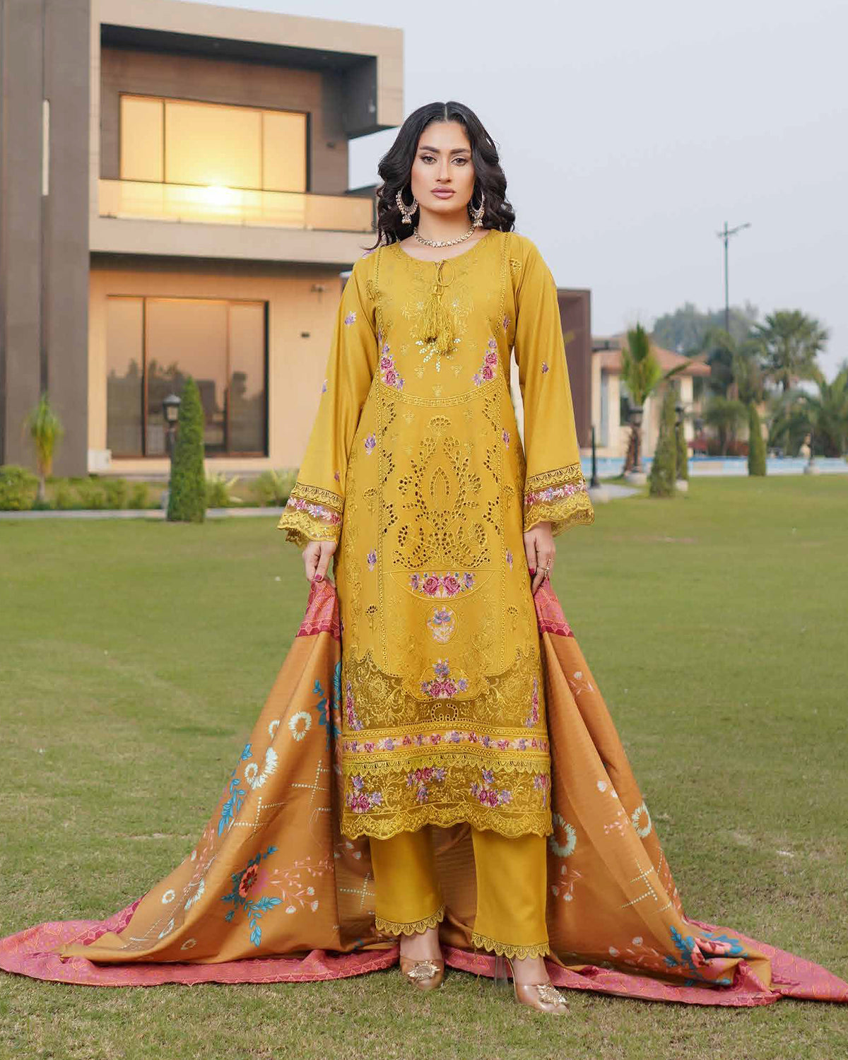Designer Three Piece | Embroidered - Munira | Luxury Dhanak