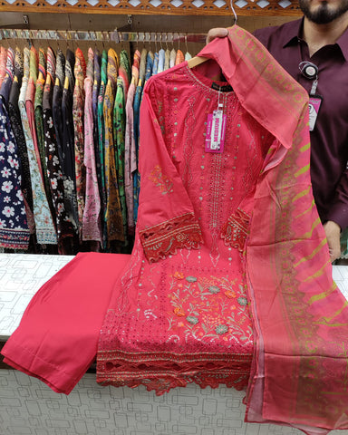 Fascinating Three Piece | Chickenkaari Embroidered | Luxury Lawn