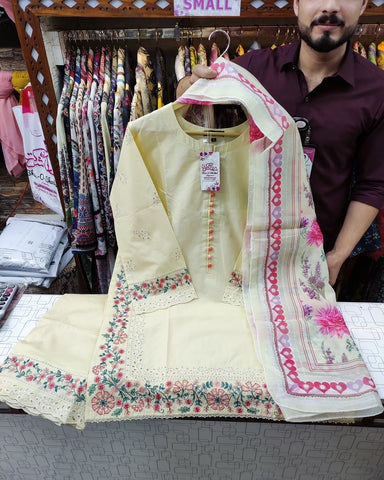 Designer Three Piece | Shanzay | Multi Buttons | Lawn Cotton