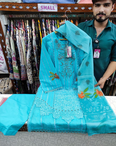 Designer Three Piece | Mah Para | Exquisite Luxury Lawn