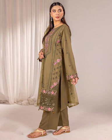 Embroidered Three Pieces | Luxury Designer | Winter Dhanak