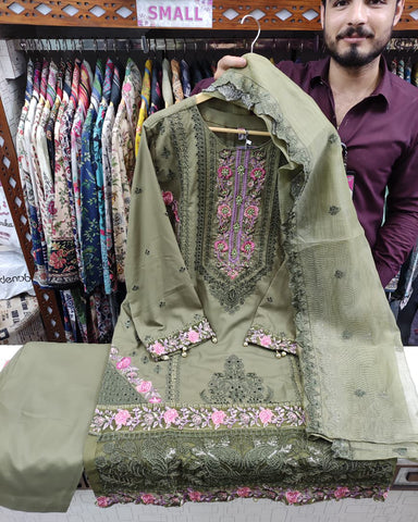 Embroidered Three Pieces | Luxury Designer | Winter Dhanak