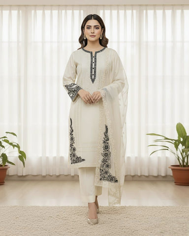 Designer Three Piece | Muqaddas | Winter Cotton